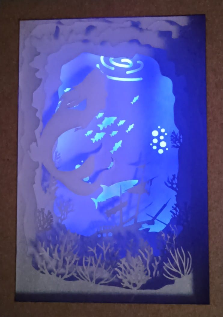 Shadow Box 3D Sereia com Iluminação RGB e Controle Remoto